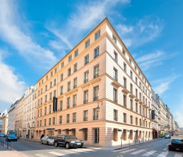 Fachada del Hotel Vendome - Ejecución de las instalaciones